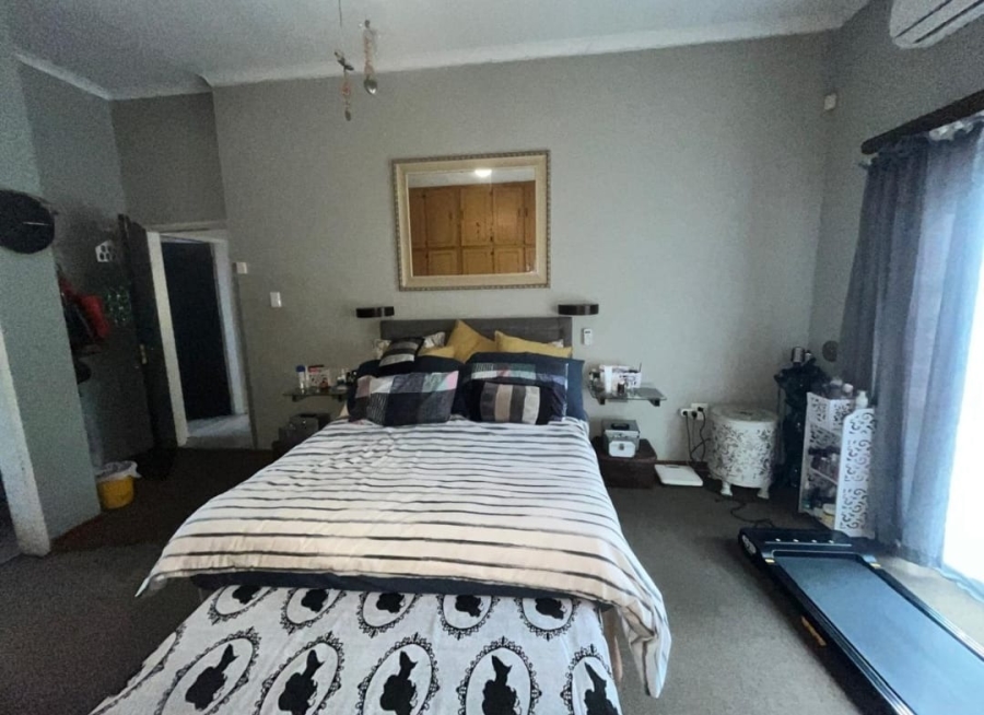 3 Bedroom Property for Sale in Geelhoutpark North West